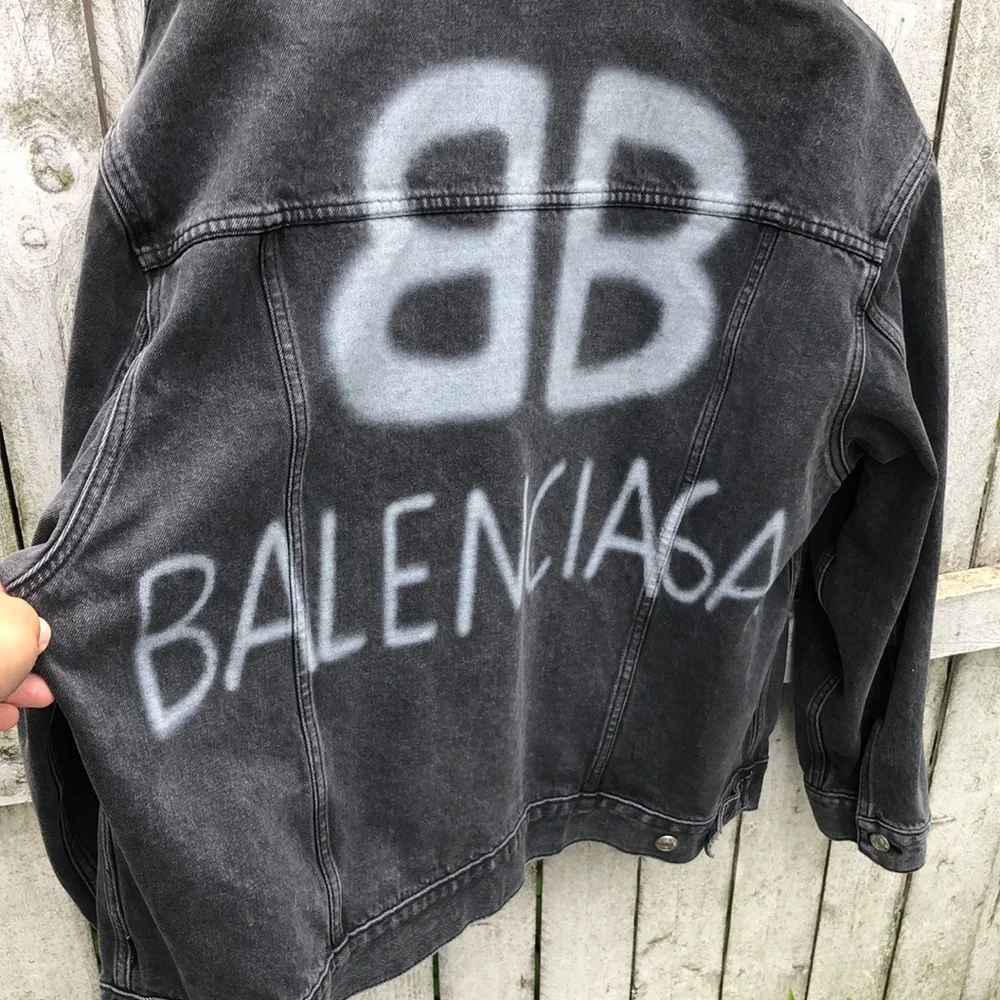Balenciaga spray print logo denim jacket - Picture 11 of 12